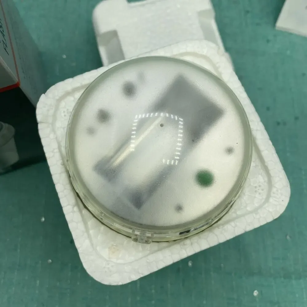 Maxon S-24 AC Slave Flash Light Bulb See Pictures For All Information